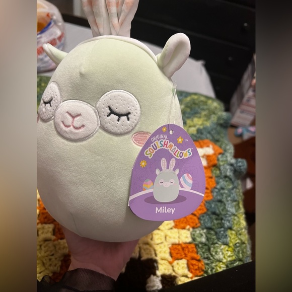 Miley🪺 Easter exclusive🪺 - Picture 2 of 4